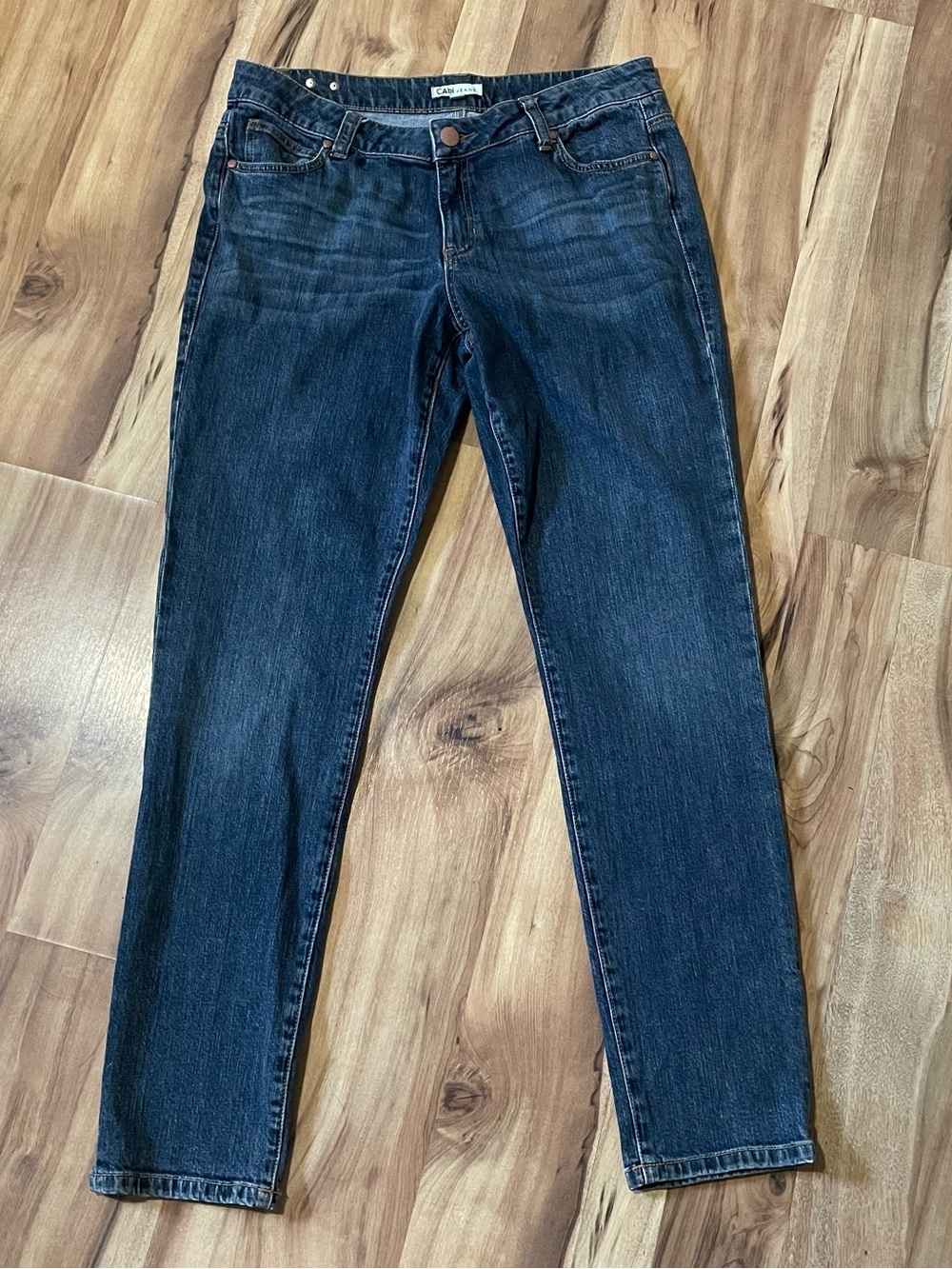 Cabi Style 964 Bree Skinny Jeans Structured 98% Cotton Blue Denim Size 8